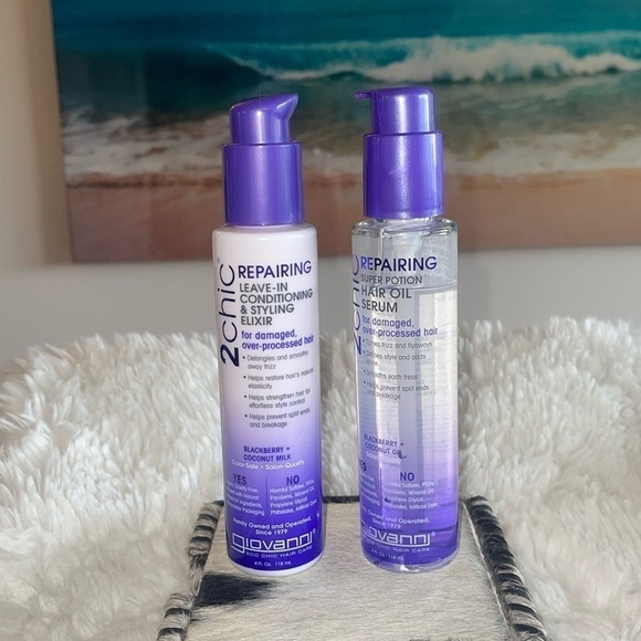 2 chic two formulas in a set I’m selling together I did use a little bit - Picture 1 of 3